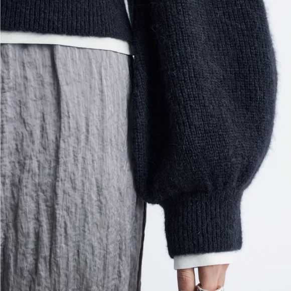 Balloon-Sleeve Sweater from & Other Stories - Picture 3 of 6